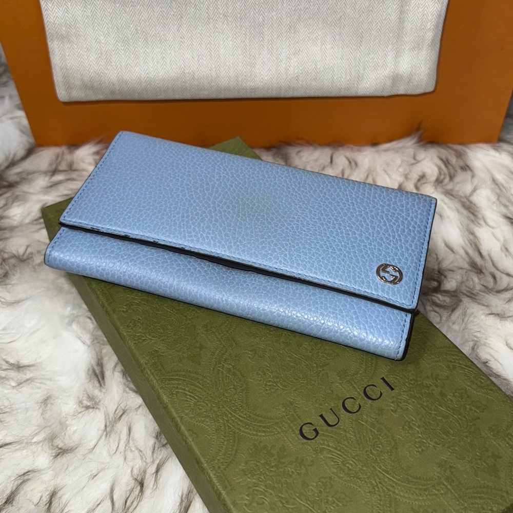 Gucci Leather Continental Wallet
